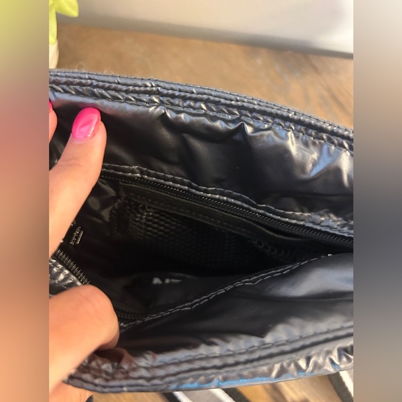 THINK ROYLN Shiny gunmetal gray Crossbody Bag with two straps! - Picture 11 of 13